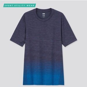 Uniqlo Men's Dry-Ex Blue Gradient T-Shirt. Large
